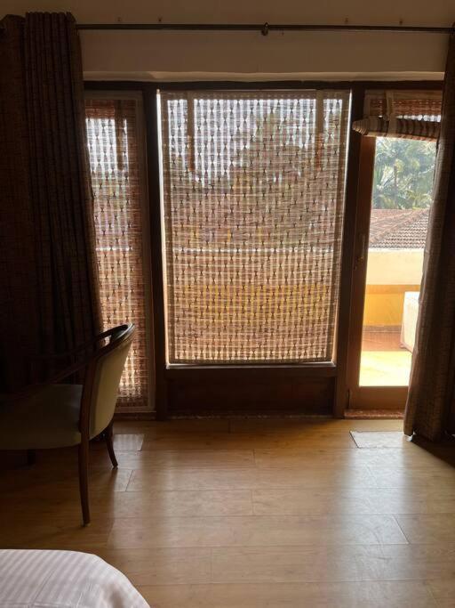 2Bhk Pool Facing Beachside Luxury Homestay In South Goa Betalbatim Exterior foto