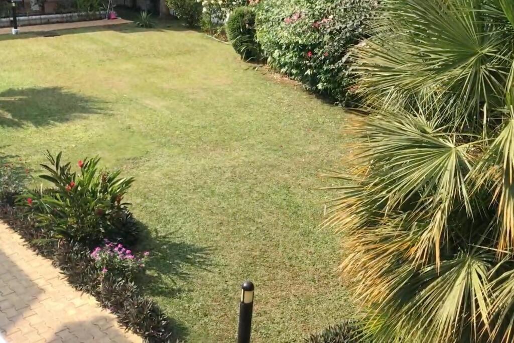 2Bhk Pool Facing Beachside Luxury Homestay In South Goa Betalbatim Exterior foto
